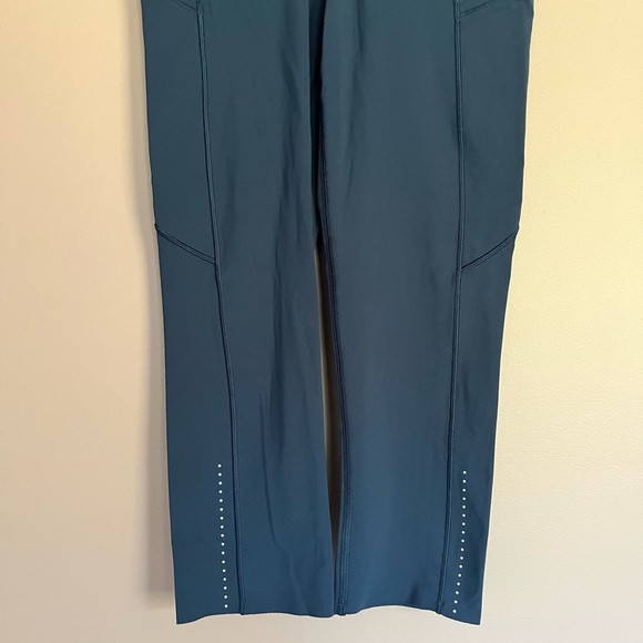 {Lululemon} Fast & Free Crop II Nulux 19" in Nocturnal Teal - Womens 4 - Picture 3 of 11
